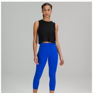 Sculpt cropped tank top size 6. Only washed and worn one time.